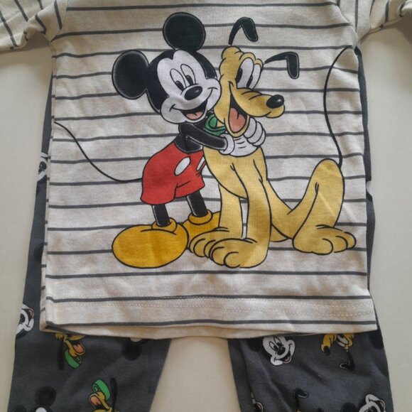 Disney Baby Unisex 2 Piece Snug Fit Pajama Set - Picture 3 of 5